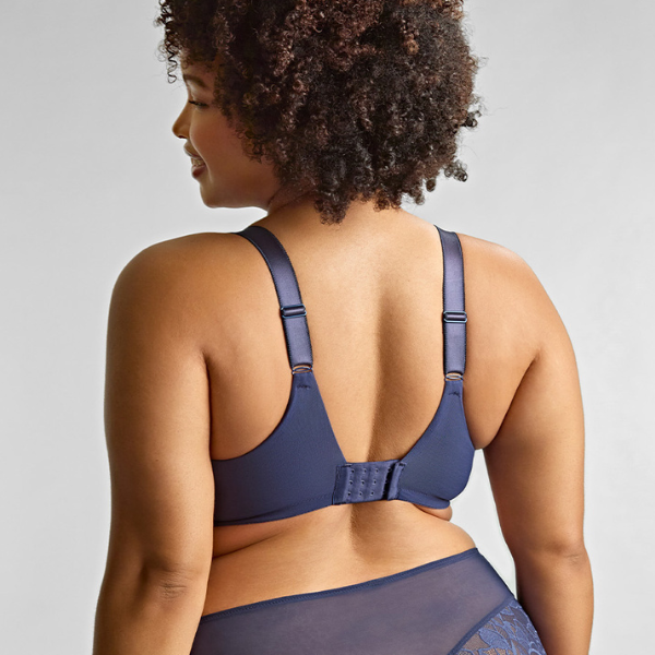 Dlaczego ramiączka od stanika spadają i jak temu zaradzić?