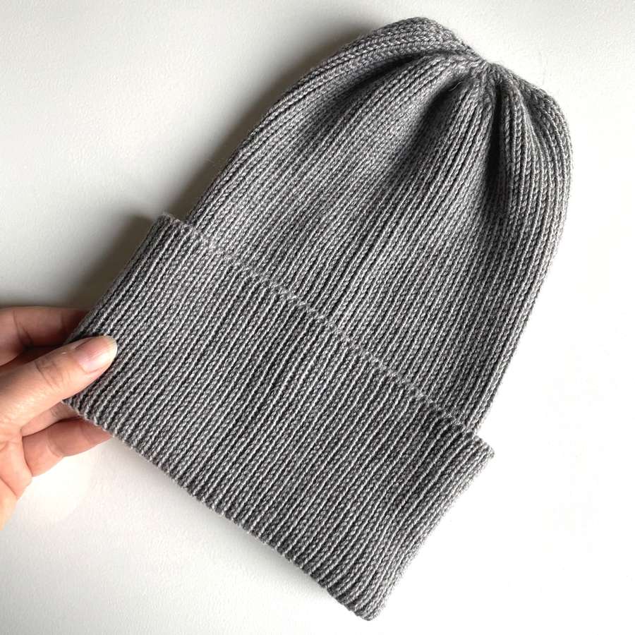 Beanie czapka z wełny merino VARELLA 100% Baby Merino 19 Szary