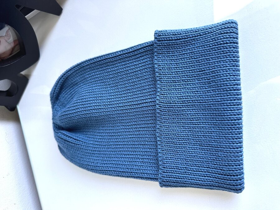 Beanie czapka z wełny merino VARELLA 100% Baby Merino 42 Petrol