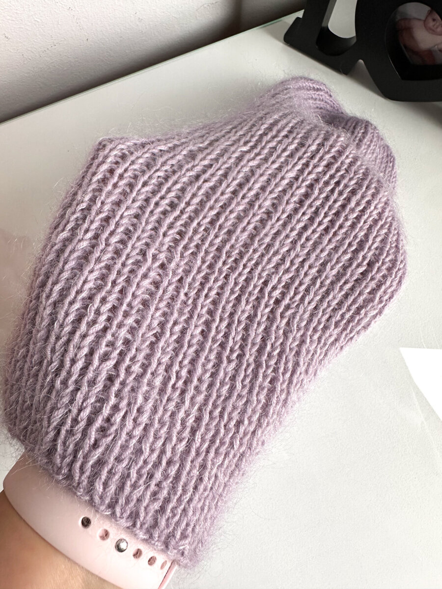 Handmade Czapka damska AUREA 100% Baby Merino plus moher i jedwab 50/34 Zielona Szałwia