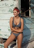 Biustonosz kąpielowy Freya BEACH HUT AS6790BLK Uw High Apex Bikini Top Black