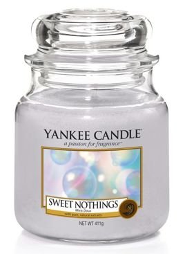 Średnia świeca zapachowa Yankee Candle SWEET NOTHINGS