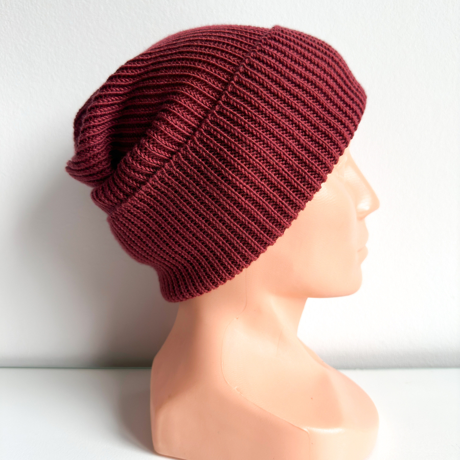 Beanie czapka z wełny merino VARELLA 100% Baby Merino 16 Czerwony