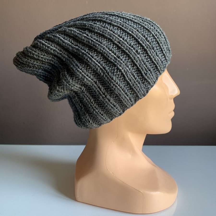 Czapka zimowa męska/damska HELLI 100% Baby Merino 20 Ciemny Szary