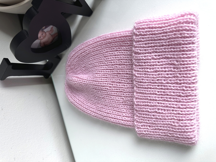 Ręcznie robiona czapka beanie AUREA 100% Baby Merino plus moher i jedwab 05/03 Jasny Róż