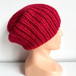 Ręcznie robiona czapka damska JANKA 100% Wełna owcza 08 Szkarłatna Czerwień