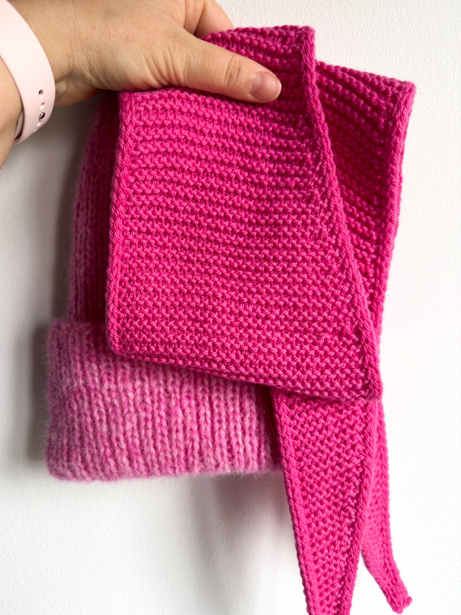 Słodki szalik, apaszka z merynosa Nitkowe Love 22 Magenta