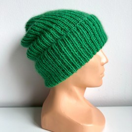 Ręcznie robiona czapka beanie AUREA 100% Baby Merino plus moher i jedwab 31/48 Jaskrawozielony