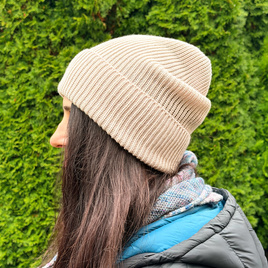 Beanie czapka z wełny merino VARELLA 100% Baby Merino 65 ciemny leśny