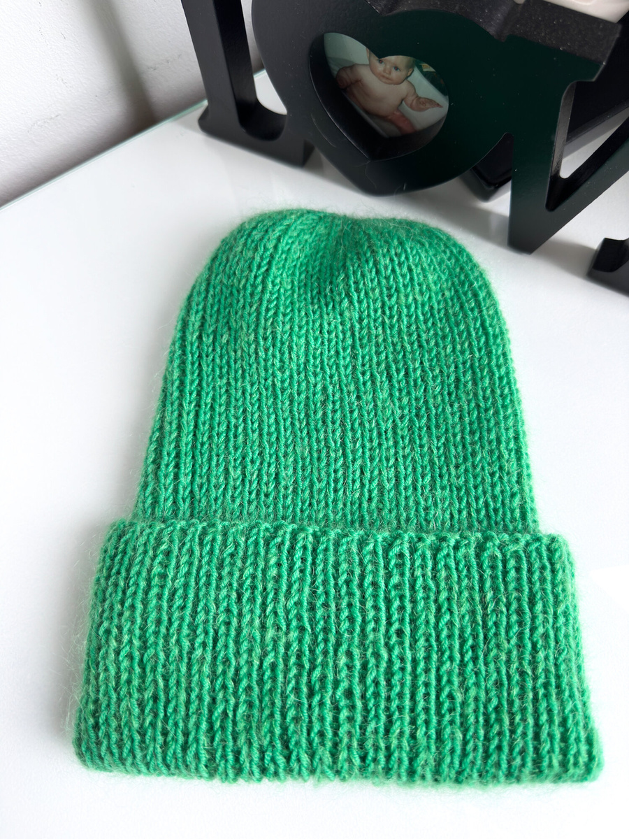 Ręcznie robiona czapka beanie AUREA 100% Baby Merino plus moher i jedwab 31/48 Jaskrawozielony