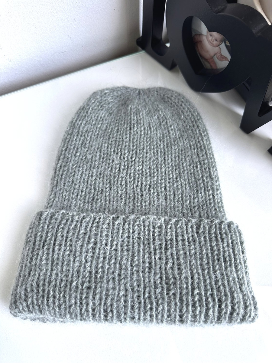 Ręcznie robiona czapka beanie AUREA 100% Baby Merino plus moher i jedwab 50/34 Zielona Szałwia