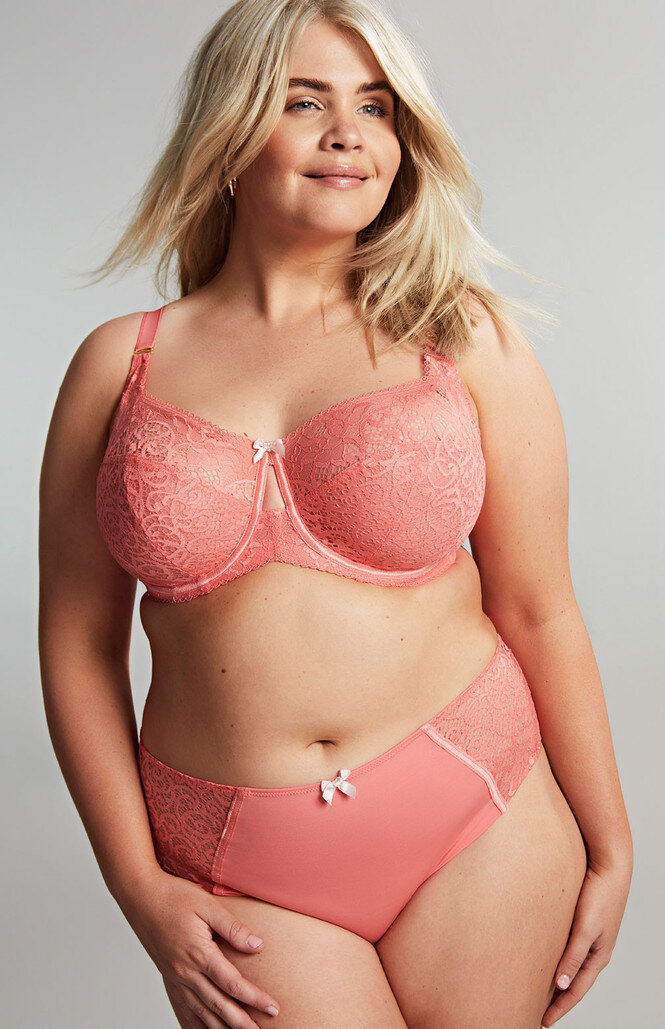 Figi Sculptresse by Panache ESTEL 9682 Deep Brief Coral