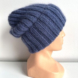 Ręcznie robiona czapka beanie MIRA 100% Merino plus moher i jedwab 13 dżins