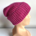 Ręcznie robiona czapka beanie AUREA 100% Baby Merino plus moher i jedwab 08/13 Fuksja