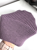 Beanie czapka z wełny merino VARELLA 100% Baby Merino 40 Ametyst