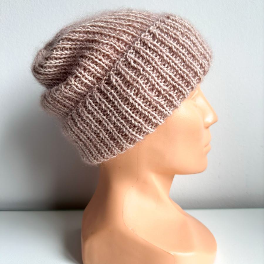 Ręcznie robiona czapka beanie AUREA 100% Baby Merino plus moher i jedwab 59/41 Pszeniczny